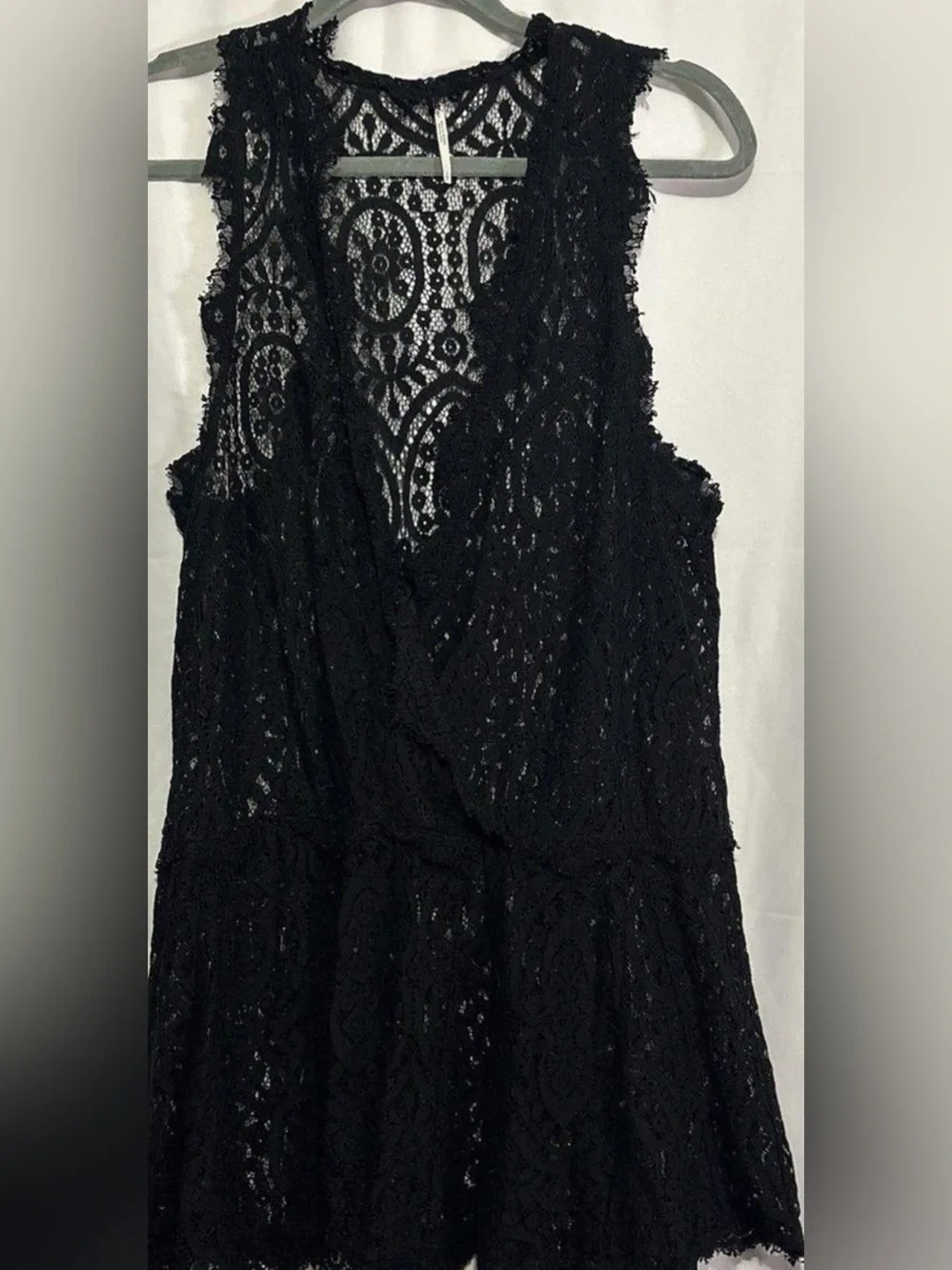 FREE PEOPLE $108 Heart Lace Mini Dress in Black Size S